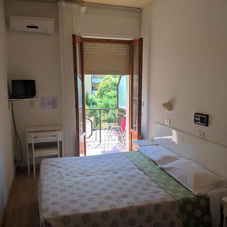 Hotel Luana Chianciano Terme Exterior photo